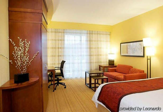 Courtyard By Marriott Franklin Cool Springs Hotel Buitenkant foto
